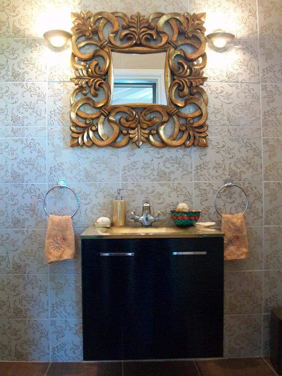 Villa Vravrona Tower & Suites Markópoulon Habitación foto